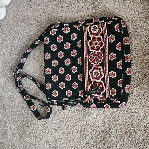 Retired Print Vera Bradley crossbody bag